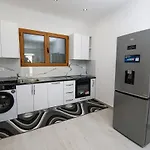 Era E Liqenit Villa Shkodër