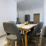 Era E Liqenit Villa