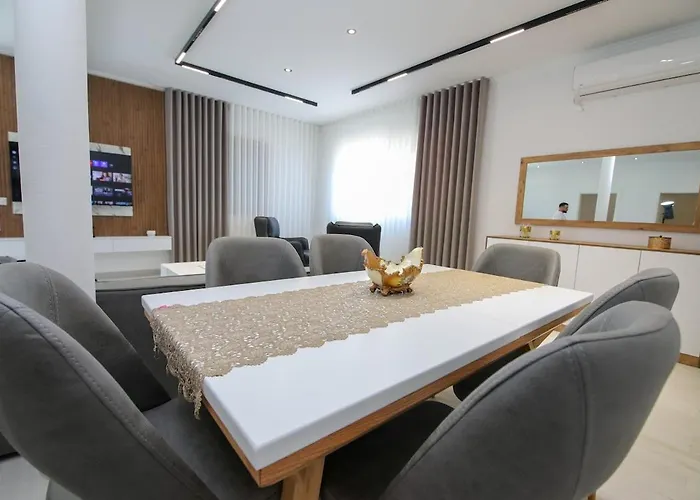 Era E Liqenit 빌라