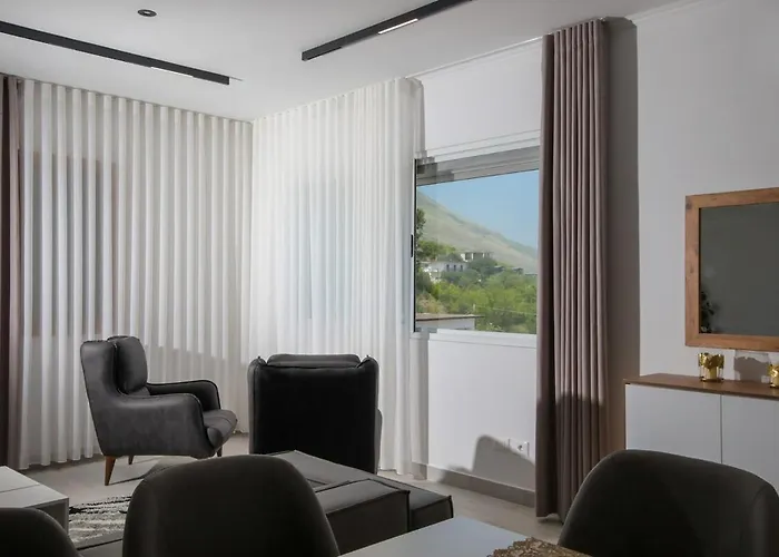 Era E Liqenit 别墅 *